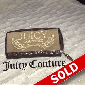 🚨SOLD🚨Juicy Couture velvet & leather wallet!!
